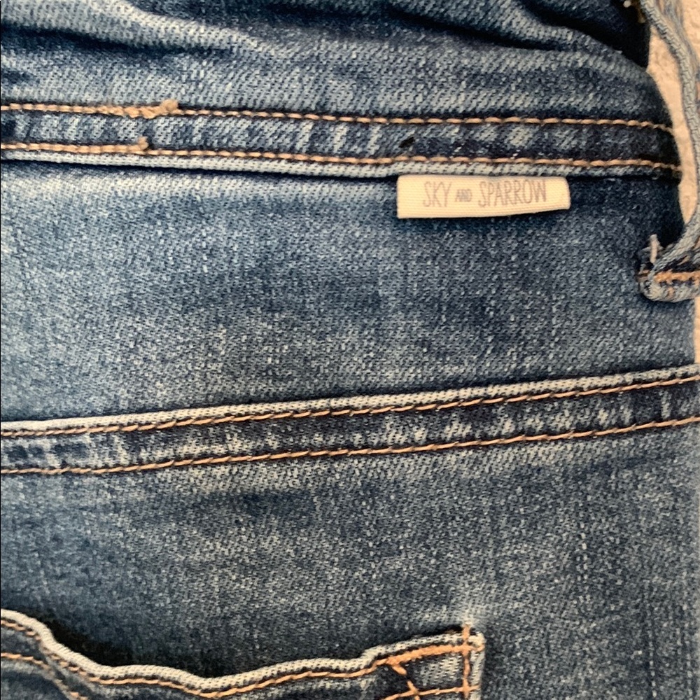 Sky and Sparrow Blue Overalls with Slim Fit and Distressed Style - Picture 5 of 11